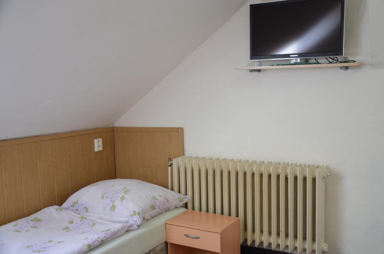 Penzion U Fouska Chodov  Bagian luar foto
